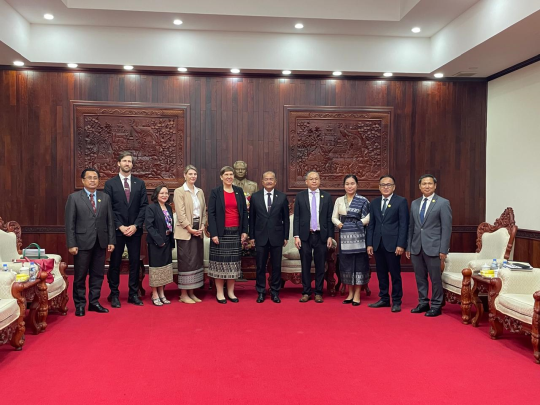 Laos, Australia strengthen cooperation to support national development and people’s livelihoods